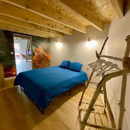 Le Loft De L Horloge Apartment
