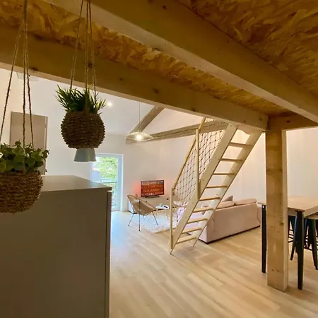 Apartment Le Loft De L Horloge