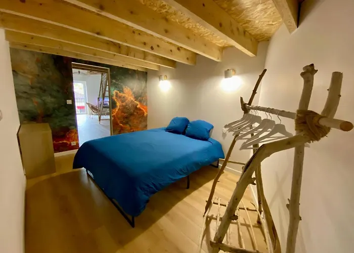 Le Loft De L Horloge Апартаменты